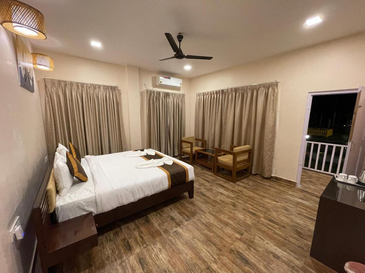 Jaldapara Forest Tourist Lodge Jftl Madari Hat Екстериор снимка