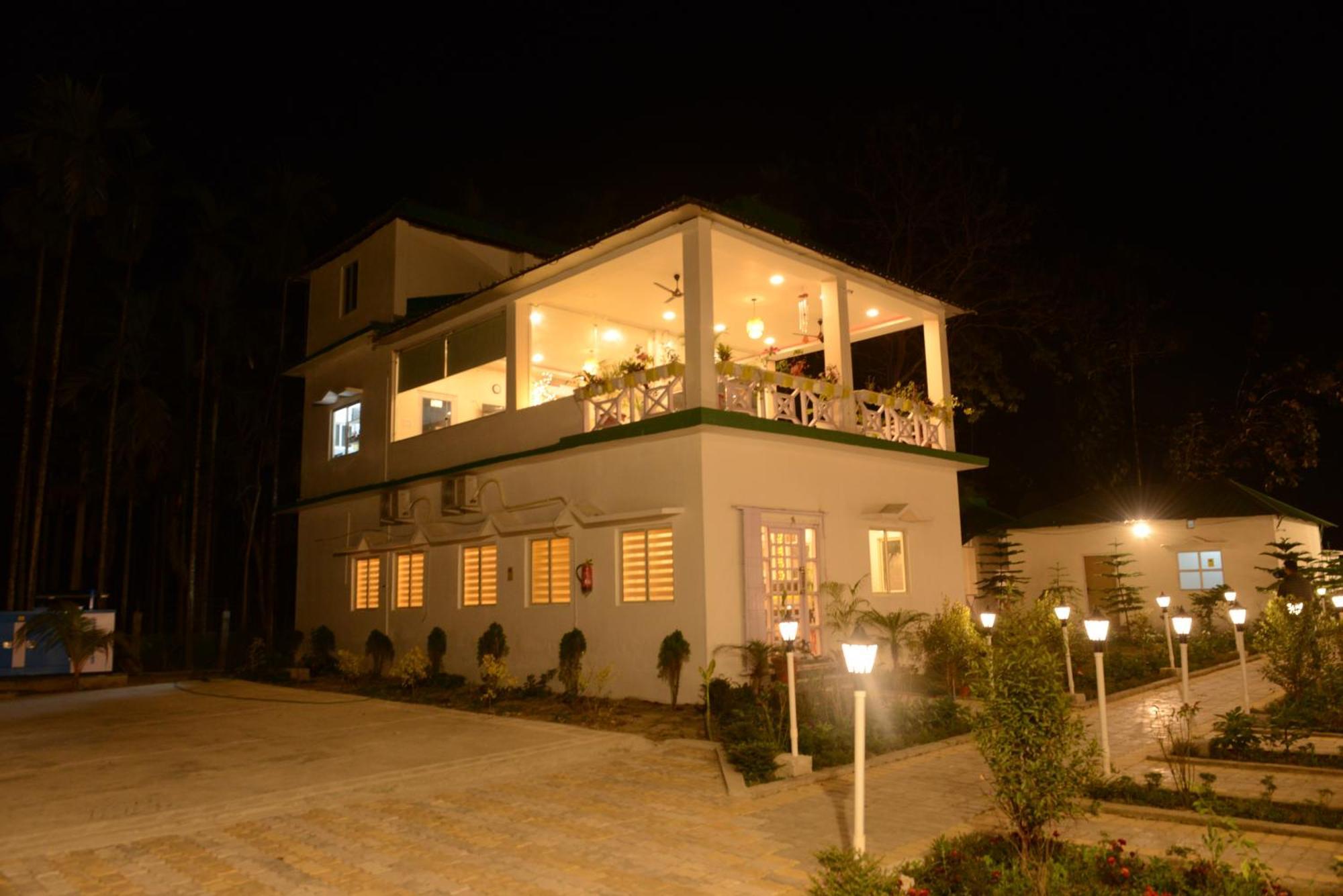 Jaldapara Forest Tourist Lodge Jftl Madari Hat Екстериор снимка